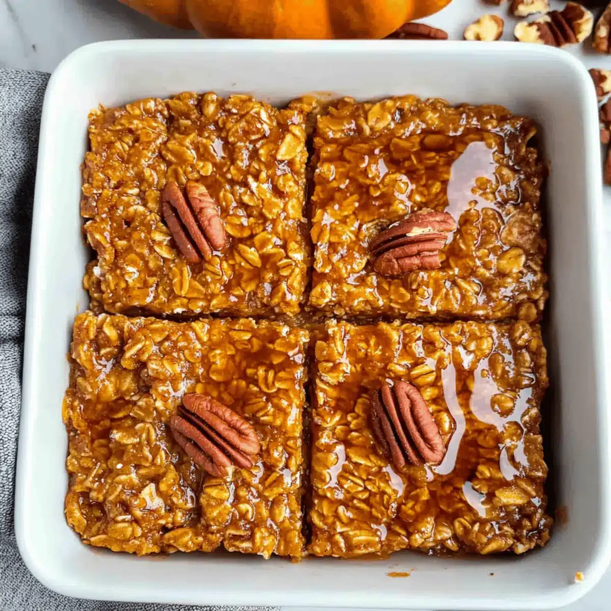 Cozy Pumpkin Baked Oatmeal for a Delicious Fall Breakfast 2 Pumpkin Baked Oatmeal ydmeo4