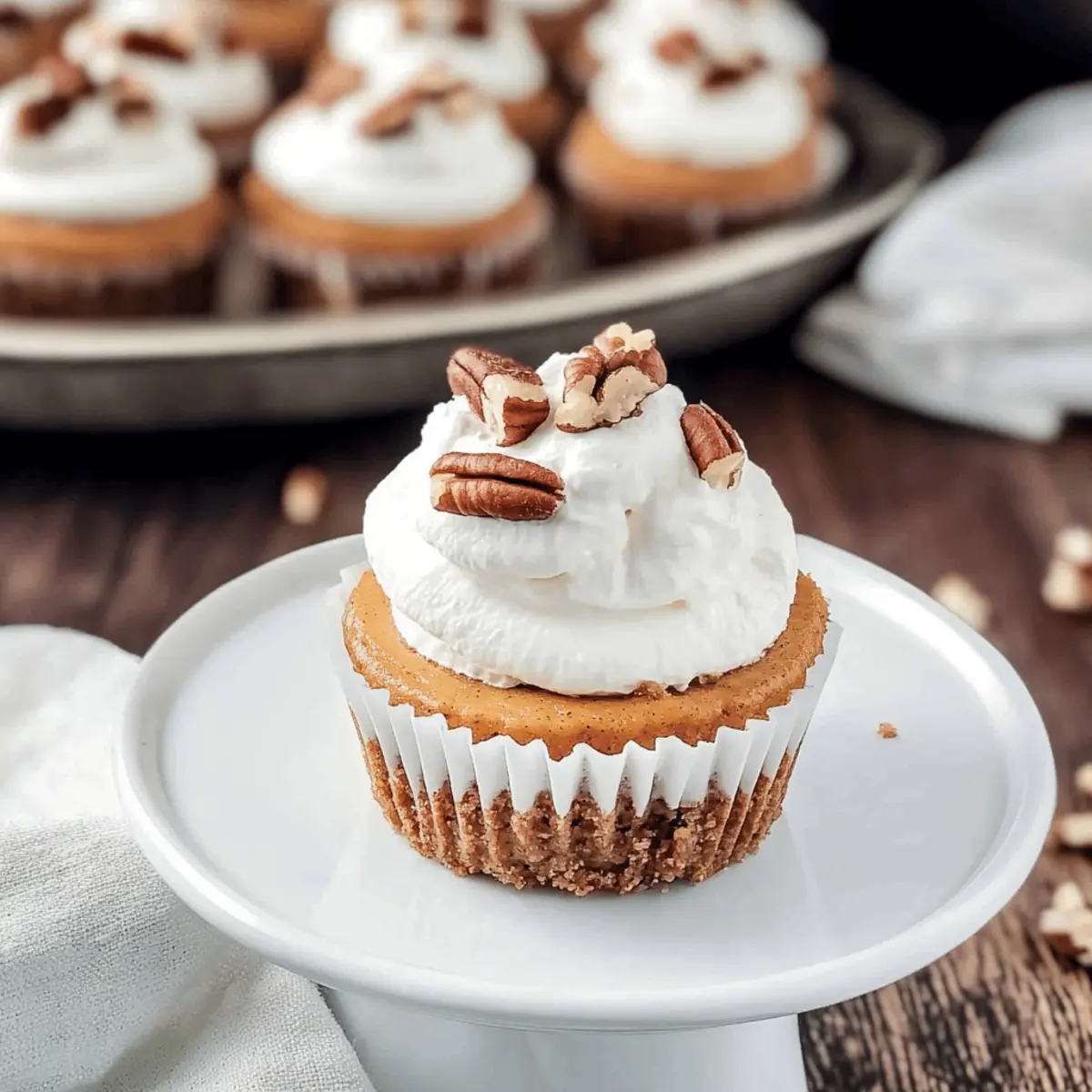 Deliciously Guilt-Free Skinny Mini Pumpkin Cheesecakes 2 Skinny Mini Pumpkin Cheesecakes wuhies