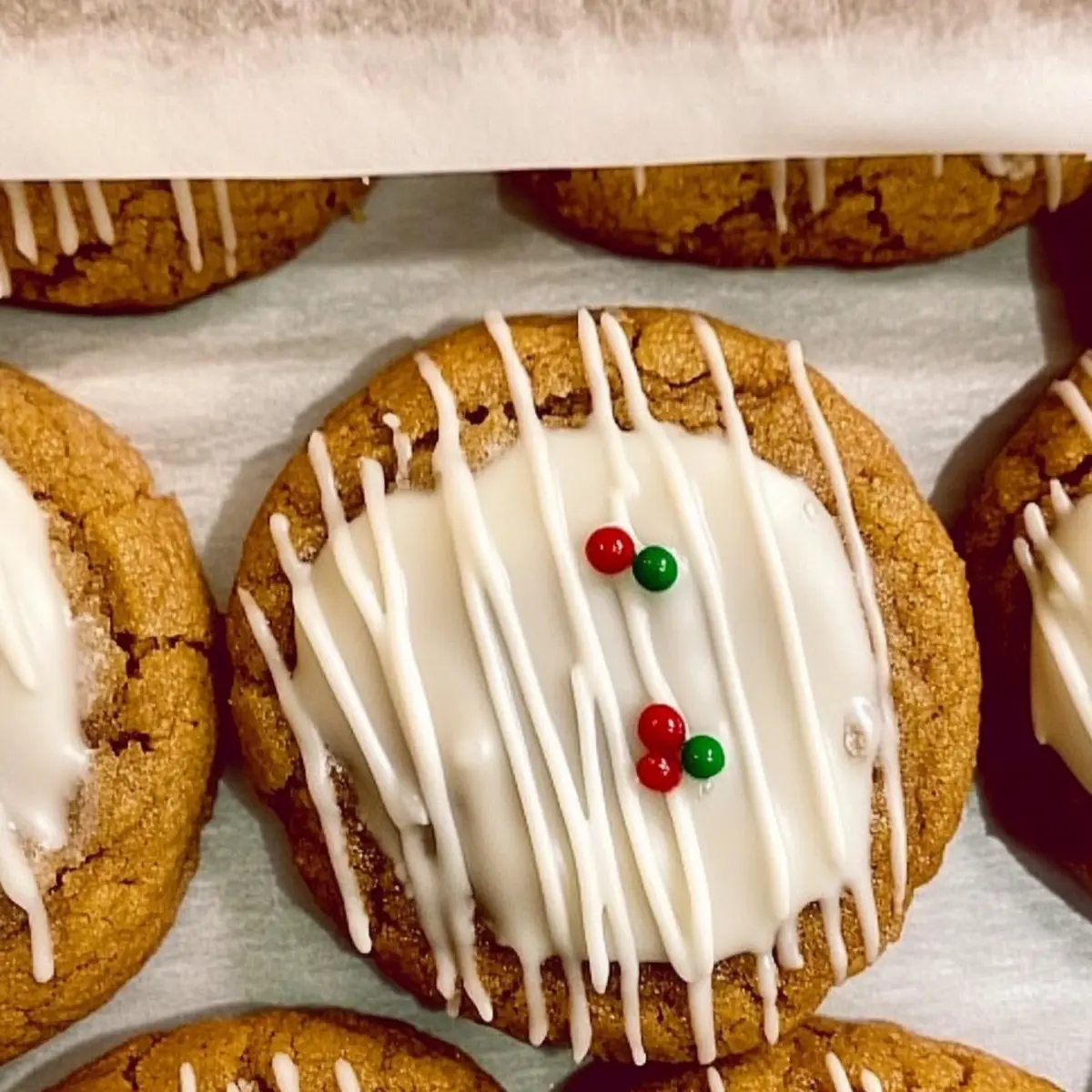 Irresistibly Chewy Maple Cinnamon Cookies for Cozy Moments 1 9e40a5cb 09d7 4cc2 b362 613550d1f8e0tr zi8d7o