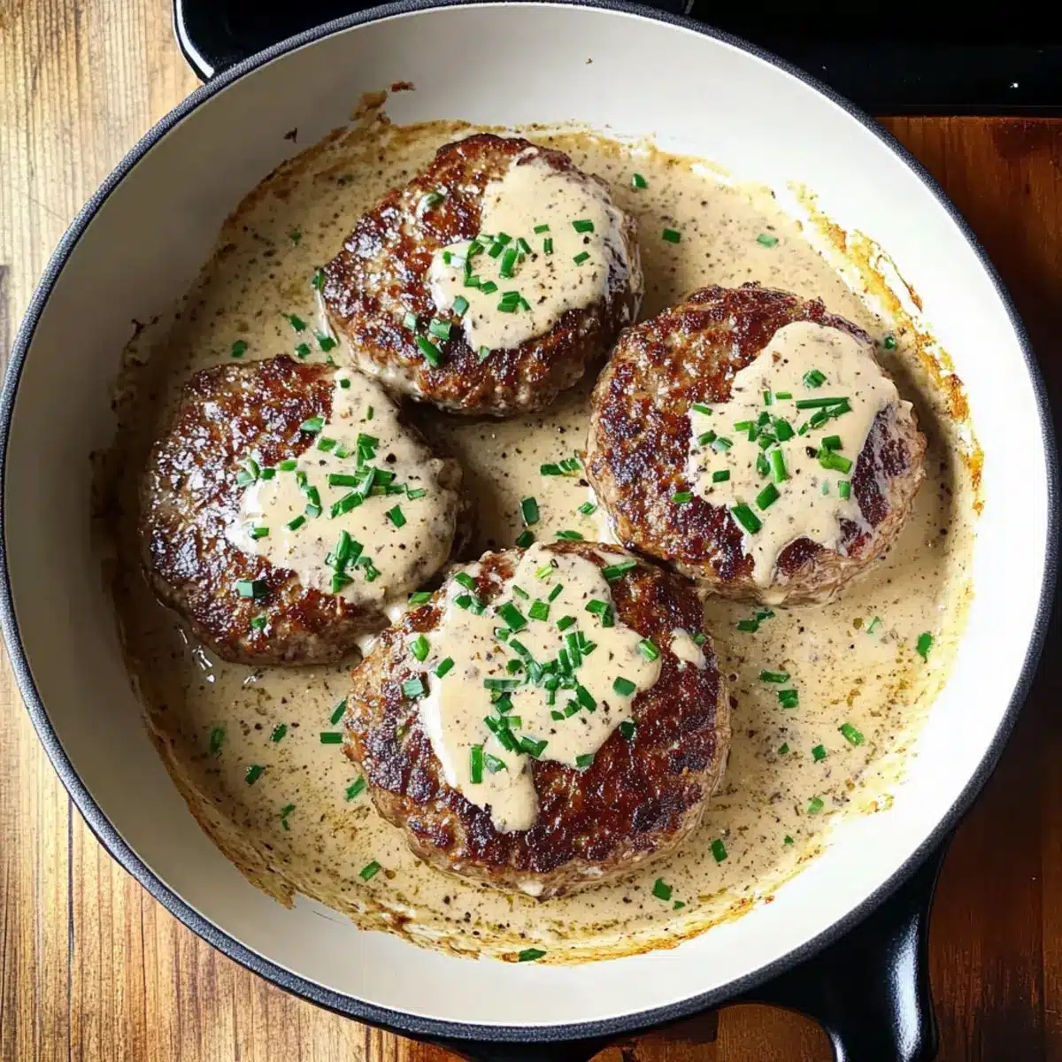 Creamy Whiskey Hamburger Steaks for a Comforting Dinner Delight 4 Creamy Whiskey Hamburger Steaks