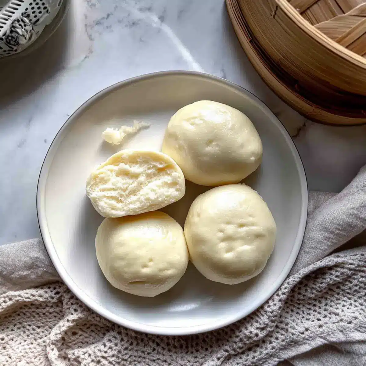 Fluffy Mantou Chinese Steamed Buns Made Easy at Home 1 b3d6cb3c d5b9 4d34 93ad 4756956b745atr twcgq5
